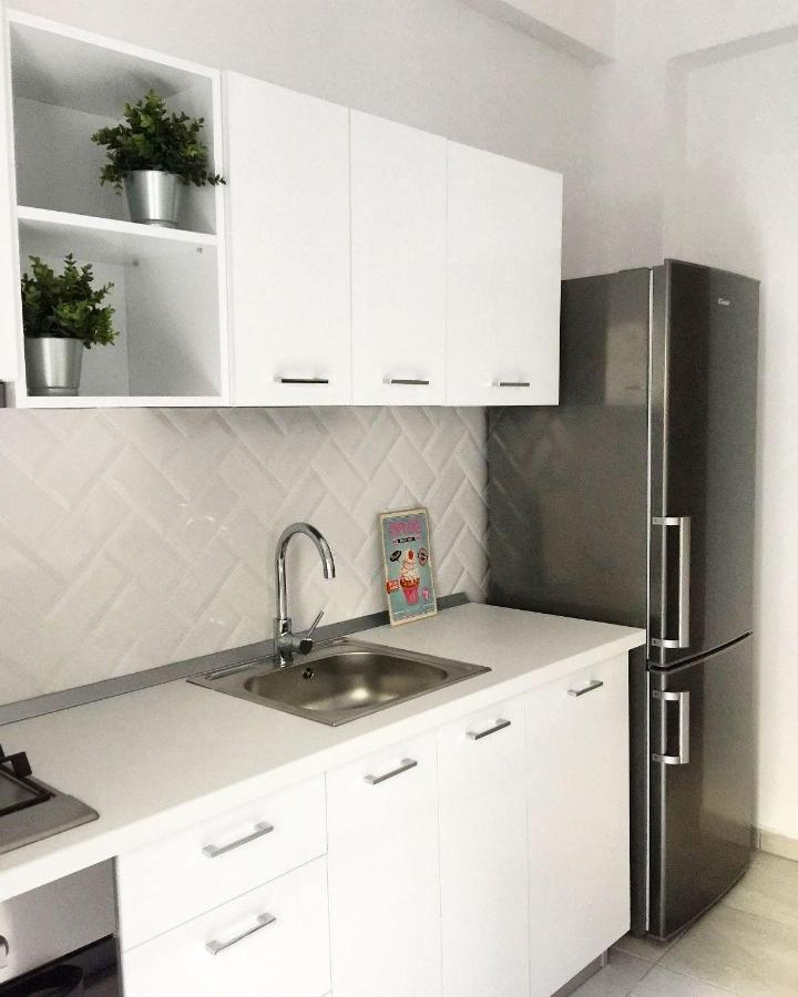 Appartamento Perfect Home: Cozy 2br & Balcony